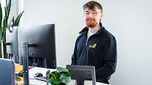 Contacts 15 Contacts